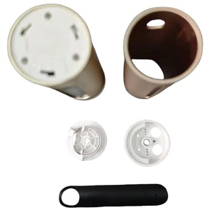<span class=keywords><strong>De</strong></span> Complete Set Mechanische Onderdelen Voor <span class=keywords><strong>De</strong></span> Bewakingscamera Omvat Kunststof Onderdelen, Rubberen Afdichtingen, Aluminium Buis
