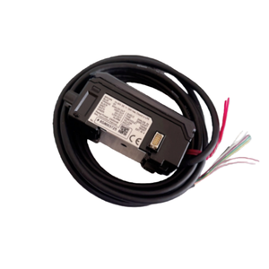 Amplificateur de capteur de déplacement laser CMOS KEYENCE IL-1050 de haute qualité, type montage sur rail DIN, avec garantie d'un an - Product Image 6