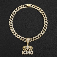 Chaîne cubaine Hip Hop de 15 mm avec pendentif couronne KING en alliage et entièrement orné de strass