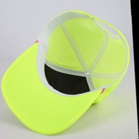 Gorra de Béisbol Personalizada de 5 Paneles, Impermeable, de Poliéster, con Orificios Cortados a Láser, Gorra Deportiva para Papá, Gorra de Golf Perforada, Diseño de Gorra con Cuerda, Logotipo de Parche