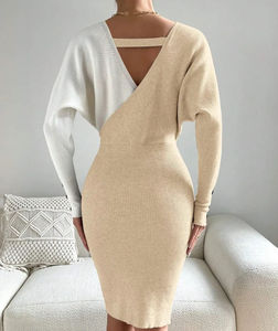 Vendita calda abito da donna <span class=keywords><strong>in</strong></span> <span class=keywords><strong>maglia</strong></span> di colore bianco <span class=keywords><strong>Beige</strong></span> a blocchi di colore profondo scollo a V con cintura attardato abito da sera per festa - Product Image 2