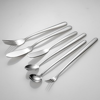 Ensemble de couteaux, fourchettes et cuillères élégants en acier inoxydable 304 poli miroir, modèle élégant, série complète pour hôtel et restaurant