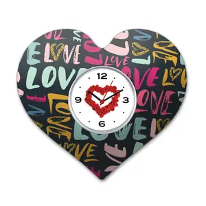 Item populer 2024 kustom Logo Desktop bentuk hati jam mebel dan dekorasi untuk rumah