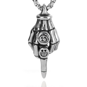 Collar yunnique Skeleton Finger de acero inoxidable con cara sonriente y colgante con el número 13, joyería de moda unisex - Product Image 1