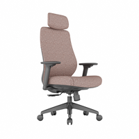 Chaise ergonomique tendance avec dossier en maille, accoudoirs rembourrés, inclinaison multi-niveaux, idéale pour dortoirs étudiants et configurations de jeu