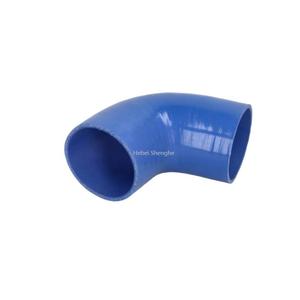 Manguera de radiador 8134300 Iveco EuroTech EuroStar EuroTrakker Manguera de admisión de cargador de silicona - Product Image 2