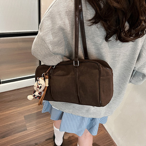 Bolso de Hombro de Mujer de Ante, Nuevo y Moderno, Personalizado para Proveedores 2026 - Product Image 3