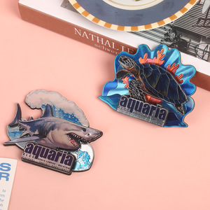 Imanes de Refrigerador 3D Personalizados Clear Spring, Recuerdo de Tortuga Marina y Tiburón, Regalo Acuático - Product Image 1