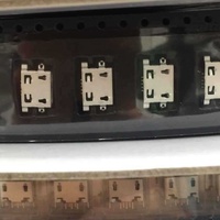 USB mikro Tipe B 5 Pin konektor Wanita pelat tenggelam Horizontal 0.8 ~ 1.6mm konektor USB sisi datar dudukan SMT