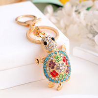 Pendentif porte-clés en métal strass tortue colorée