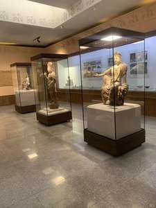 Vitrina de Exhibición de Museo de Alta Gama Personalizada, Vitrina de Vidrio para Exhibición de Objetos Culturales y Arte - Product Image 4