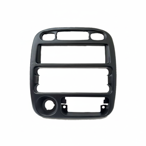 Marco de Radio para Auto Hyundai Accent, Modelos 95-00, Tipo de Aire Acondicionado, Ajuste Universal - Product Image 2