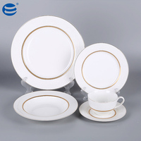 Assiette Ronde en Porcelaine Blanche Pure en Gros, Vaisselle de Luxe en Céramique Fine (New Bone China) pour Hôtels et Services Royaux