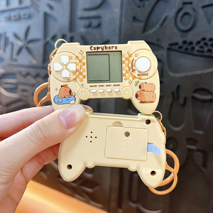 <span class=keywords><strong>Mini</strong></span> Gaming Console Handheld Keychain Bag Pendant Electronic Games Machine Fun Keychain Aniversário Presente para Crianças - Product Image 3