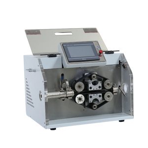 Contrôle PLC anglais système d'écran tactile ordinateur à grande vitesse tuyau ondulé PVC tube souple machine de découpe de précision - Product Image 4