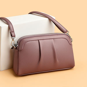 Sac messager en PU de haute qualité. Avec un design à motifs géométriques. La doublure est en polyester.3996 - Product Image 4