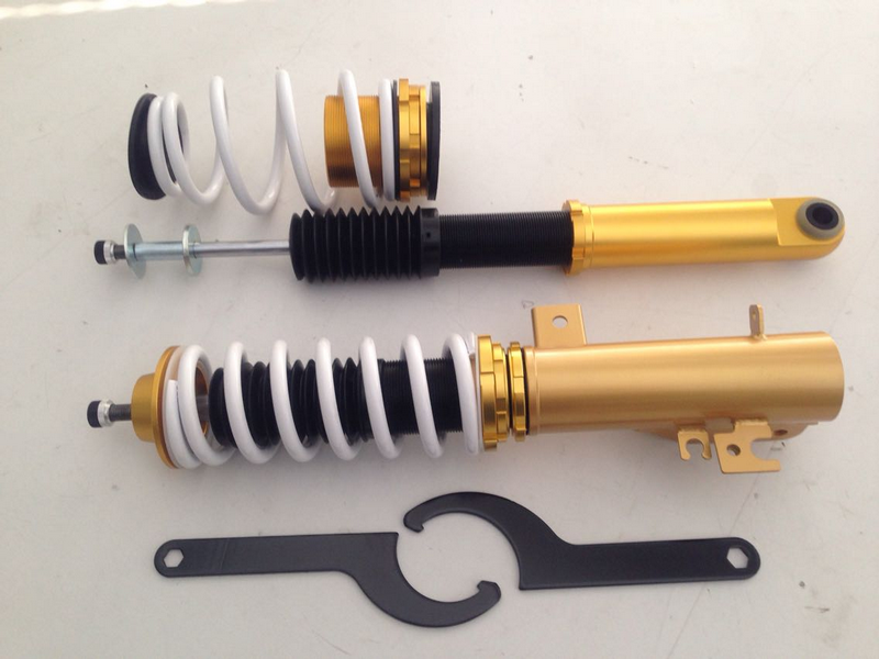 スイフトスポーツzc32s 純正ショック＆サス スズキ スイフト （ZC32S