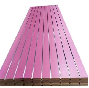 Panneau mural rainuré en MDF mélaminé pour garage, 18 mm, pour présentoir de chaussures en magasin de détail - Product Image 1