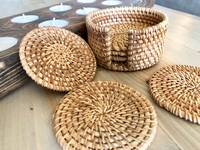 Ensemble de 6 sous-verres ronds stylés faits à la main en osier naturel, tapis et tampons en rotin, design naturel circulaire