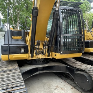 Excavatrice sur chenilles hydraulique Caterpillar CAT 323DL d'occasion, 23 tonnes, matériel de construction - Product Image 5