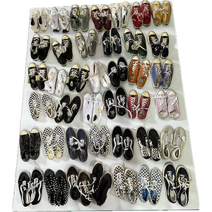 รองเท้าผ้าใบแบบผูกเชือก ระบายอากาศได้ดี สำหรับผู้ใหญ่ทุกเพศ วัสดุไมโครไฟเบอร์  พื้นรองเท้าหลากหลายวัสดุ รองเท้าแฟชั่น - Product Image 4