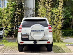 Vente en gros de voitures Toyota Prado d'occasion 2016, importées, 2.7L Auto 4x4 7 places, exportation de SUV tout-terrain Toyota d'occasion - Product Image 6