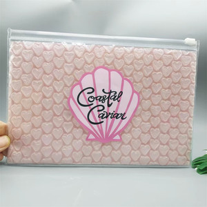 Sacs à fermeture éclair à bulles personnalisés, sacs à fermeture éclair rembourrés en PVC recyclé, pochettes à fermeture éclair pour maquillage et cosmétiques, pochette à bulles rose - Product Image 4