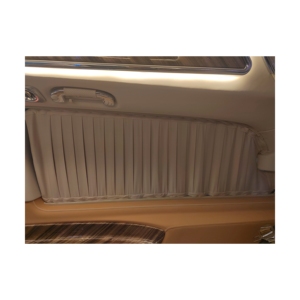 Pare-soleil rétractable pour pare-brise de voiture avec protection UV - Product Image 1