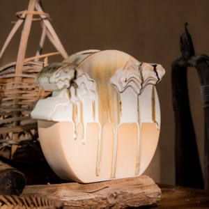 Grand vase en céramique marron Art déco rétro français Décoration de table de mariage en faïence pour jardin et décoration intérieure - Product Image 4