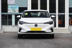 Changan Yidong EV460 401KM Berline d'occasion de haute qualité, recharge rapide, faible kilométrage, axe à énergie nouvelle, batterie lithium, voiture à énergie nouvelle économique à vendre - Product Image 2