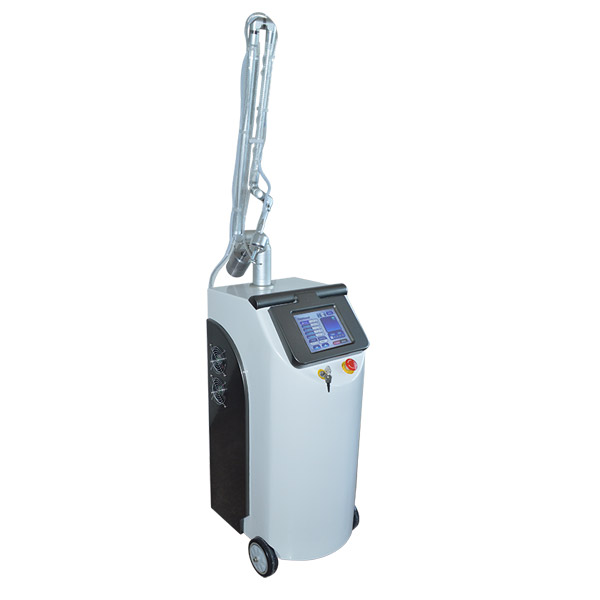 Co2 Fractional Laser Co2 Tay Khoan Laser Fractional Co2 Fractional Laser Máy Xách Tay