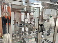 Ligne de production automatique PLC pour chocolat, tomates, miel, shampoing et boissons avec emballage en verre - Mélange, chauffage et scellage de haute précision