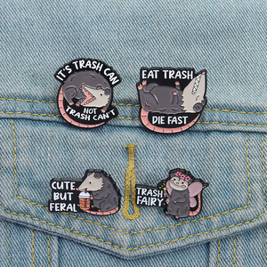 Lindo ratón esmalte Pin dibujos animados Animal broche Rana oveja perro gato Arco Iris solapa insignia joyería regalo para niños - Product Image 1