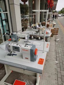 <span class=keywords><strong>SIRUBA</strong></span> SÉRIE <span class=keywords><strong>DL7200</strong></span> MACHINE À POINTS NOUÉS À UNE AIGUILLE À ENTRAINEMENT DIRECT AVEC COUPE-FIL - Product Image 2