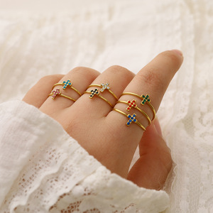 Großhandel 18 Karat vergoldeten Titan Stahl feinen <span class=keywords><strong>Ring</strong></span> Trendy Fashion Cross Crystal verstellbar für Männer und Frauen - Product Image 3
