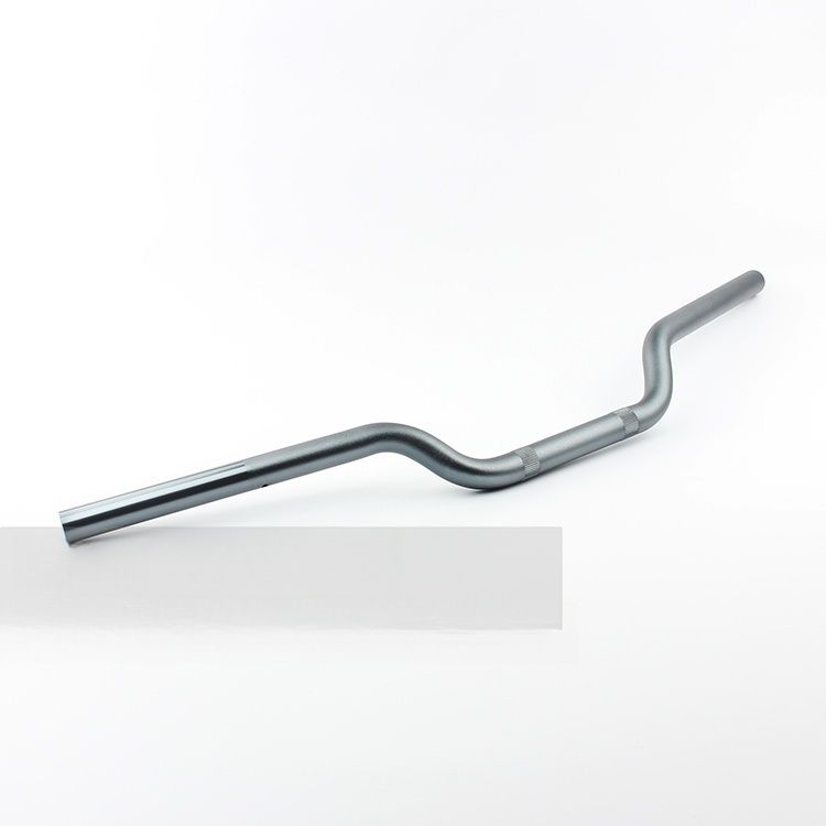 FZ8N (problème d'éclairage-en fait gris vert foncé)