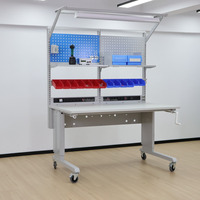 Estación de Trabajo ESD Ajustable Manualmente DETALL para Pruebas de Laboratorio con Ajuste de Altura Manual y Diseño Ergonómico