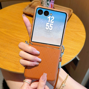 Funda Plegable para Teléfono con Marco Electrochapado y Correa Cruzada Acolchada para Samsung <span class=keywords><strong>Z</strong></span> Flip 8, Xiaomi, <span class=keywords><strong>Moto</strong></span> Razr, Serie Motorola - Product Image 2