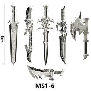 Accesorios <span class=keywords><strong>de</strong></span> bloques <span class=keywords><strong>de</strong></span> construcción <span class=keywords><strong>de</strong></span> plástico transfronterizos Grinding Beasts, piezas <span class=keywords><strong>de</strong></span> armas <span class=keywords><strong>de</strong></span> tercera parte, escudo, espada, MOC Frost's Mourning - Product Image 4