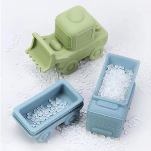Children's Engineering Car Water Play <b>Toy</b> Bathroom Spray Water Play Bell Car Water Spray Floating Shower <b>Toy</b> - Product Image 4