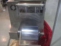 Machine de thermoformage compacte série DPP 25 mm pour moules à changement rapide, pour emballage sous blister de miel, confiture et aliments en aluminium et PVC
