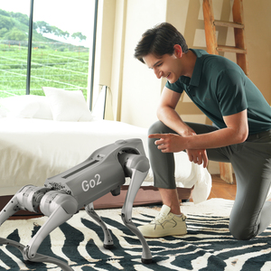 Robot chien quadrupède Unitree Go2 Pro - Divertissement avec télécommande et commande vocale pour IA embarquée - Robot chien Unitree Go2 - Product Image 5