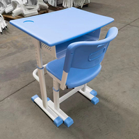 Ensemble de bureau et de chaise réglable en hauteur en forme de I en fer moderne pour les salles de classe du lycée et des universités