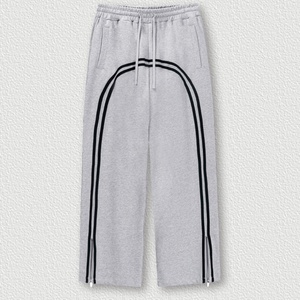 Fabricant d'équipement d'origine Fabrication de logo personnalisé Lavage à l'acide Streetwear Hip-Hop Rayé Fermeture éclair Design <span class=keywords><strong>Pantalon</strong></span> de <span class=keywords><strong>jogging</strong></span> pour hommes <span class=keywords><strong>Pantalon</strong></span> de survêtement rétro vintage - Product Image 1