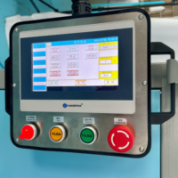 Fabrieksgecustomizeerde 2-kleuren zeefdrukmachine met LED-lamp, droge semi-automatische zeefdrukmachine voor vlakdruk