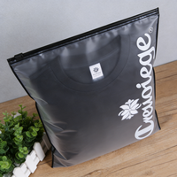 Sacs à fermeture éclair givrés en PVC imperméable personnalisés avec logo, sous-vêtements, chaussettes, emballage écologique pour vêtements