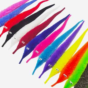 2025 gros créatif nouveauté enfants <span class=keywords><strong>tour</strong></span> <span class=keywords><strong>de</strong></span> <span class=keywords><strong>magie</strong></span> Wiggly en peluche ver jouet floue en peluche ver jouet pour l'artisanat - Product Image 3