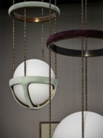 Lampe suspendue LED en cuivre pour décoration d'intérieur personnalisée, globe en verre blanc, flocage, plafonniers en laiton et daim emballés à la main
