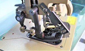 Máquina para Fabricar Bolsas Jumbo FIBC de Plástico de Alta Resistencia y Gran Productividad, Modelo U813A, Amplio Voltaje, Diseño Excelente de YAOHAN - Product Image 3