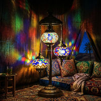 Lampe turque à mosaïque Marrakech 3 Globes, lampe sur pied marocaine colorée